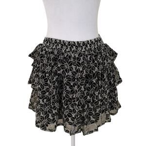 En Saison Women Burnout Tiered Black & White Mini Skirts Size L - NWT